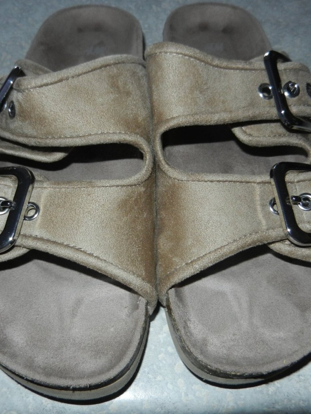 Sandales beige-taupe effet suède, gr. 6 (ou 37)